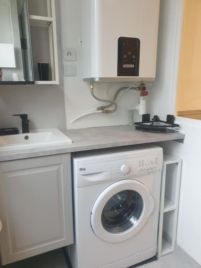 Appartement Tout Confort Lumineux パリ エクステリア 写真