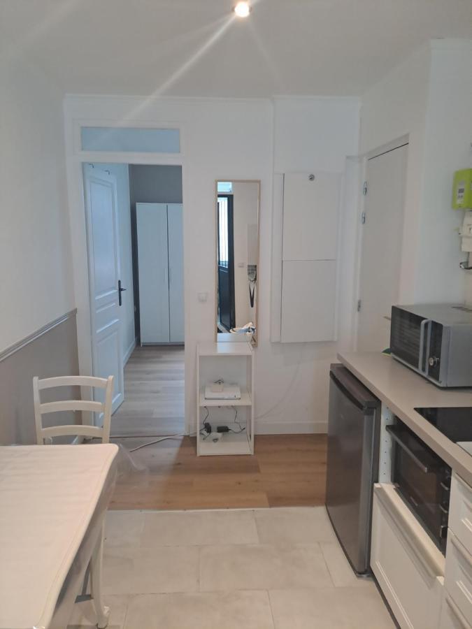 Appartement Tout Confort Lumineux パリ エクステリア 写真