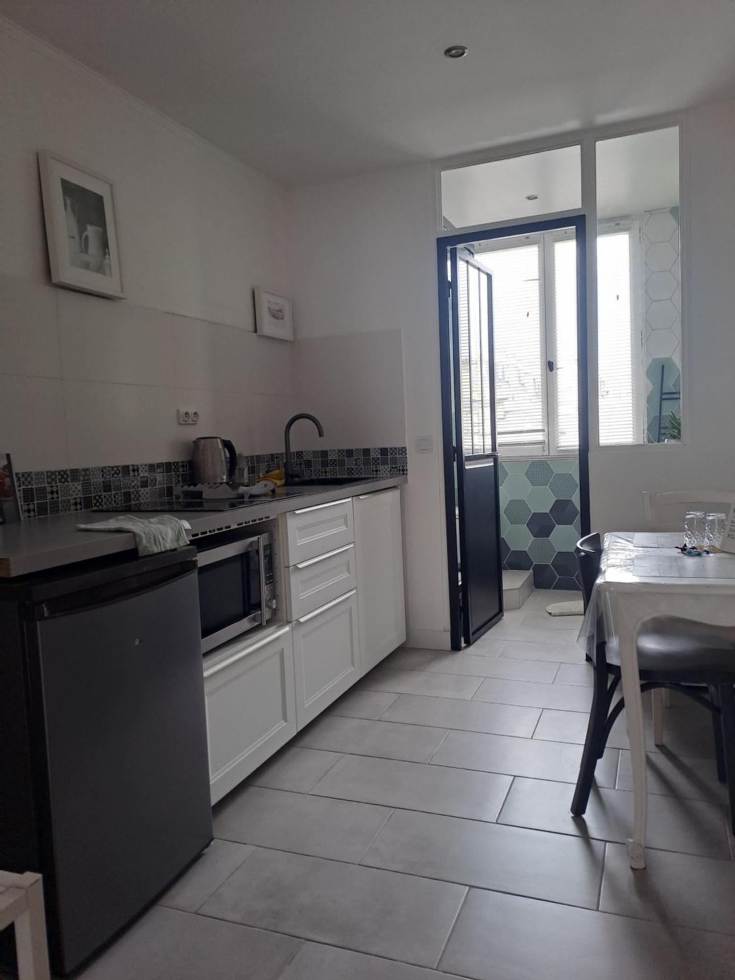 Appartement Tout Confort Lumineux パリ エクステリア 写真